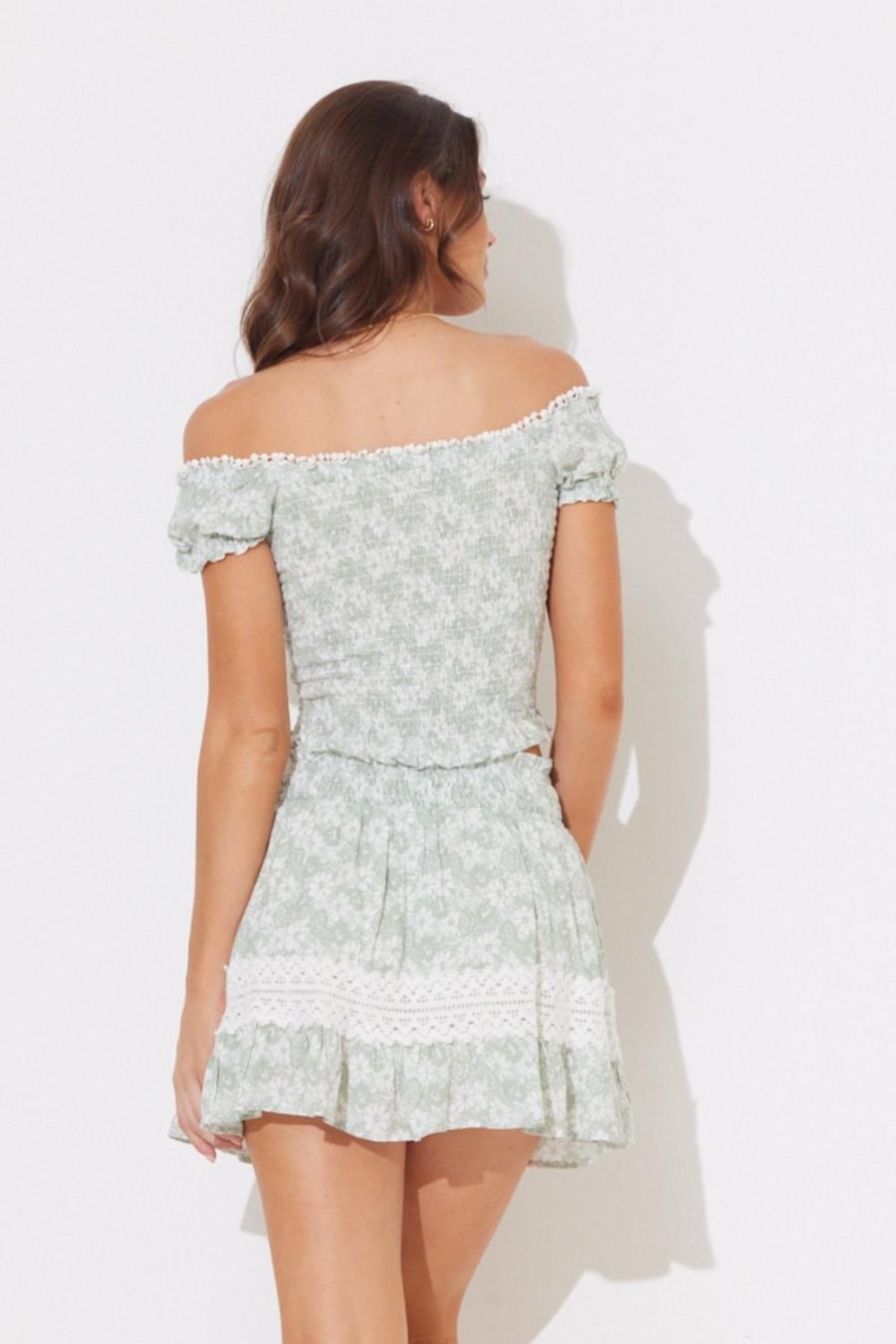 Women Ocean Drive | Sage & White Combo Printed Smocked Off Shoulder Top