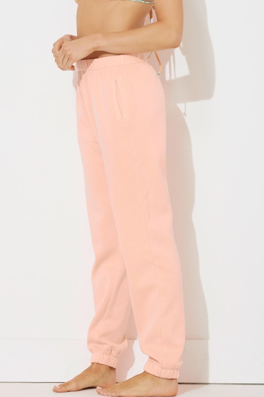 Women Ocean Drive | Sunkissed Peach Pigment Dye Jogger