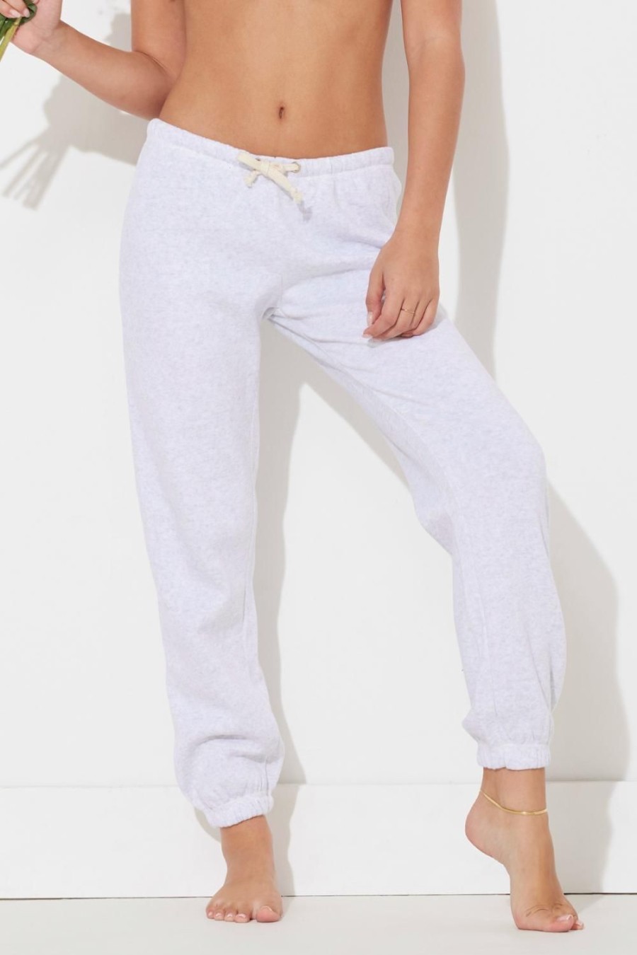 Women Ocean Drive | Ash Grey Heather Fleece Pocket Jogger