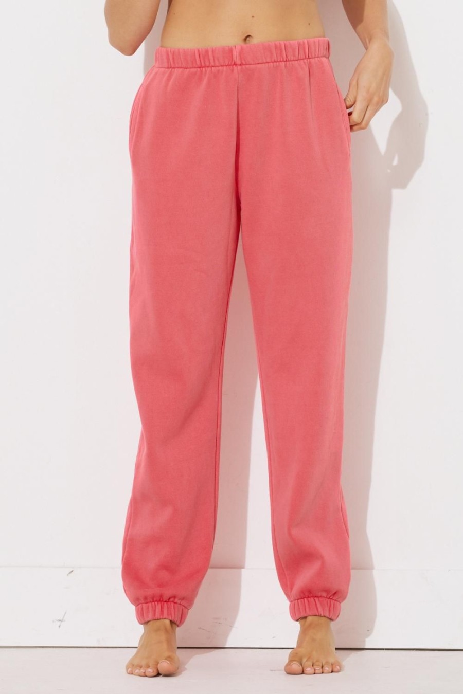 Women Ocean Drive | Washed Red Pigment Dye Jogger